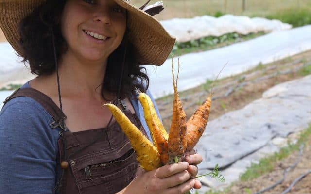 Tamara Bogolasky y la Agricultura Apoyada por la Comunidad